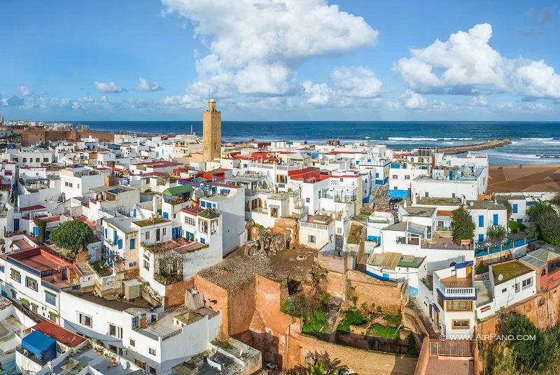 La kasbah des Oudayas à Rabat, face à l'Atlantique